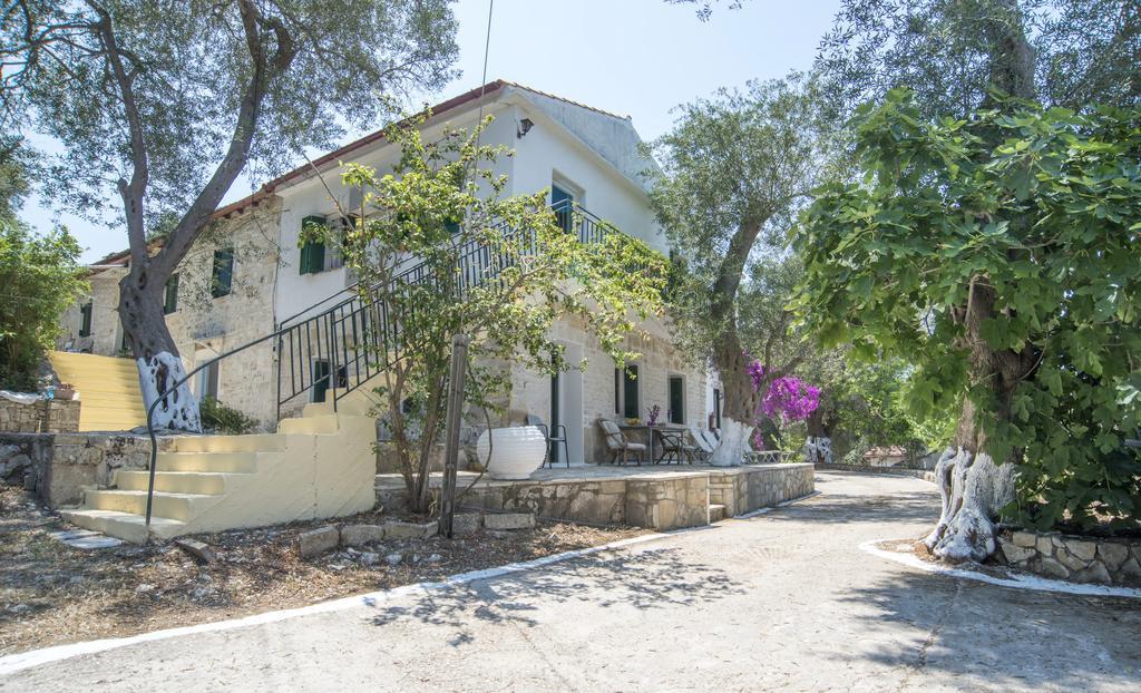 Country Side Appartement Oziás